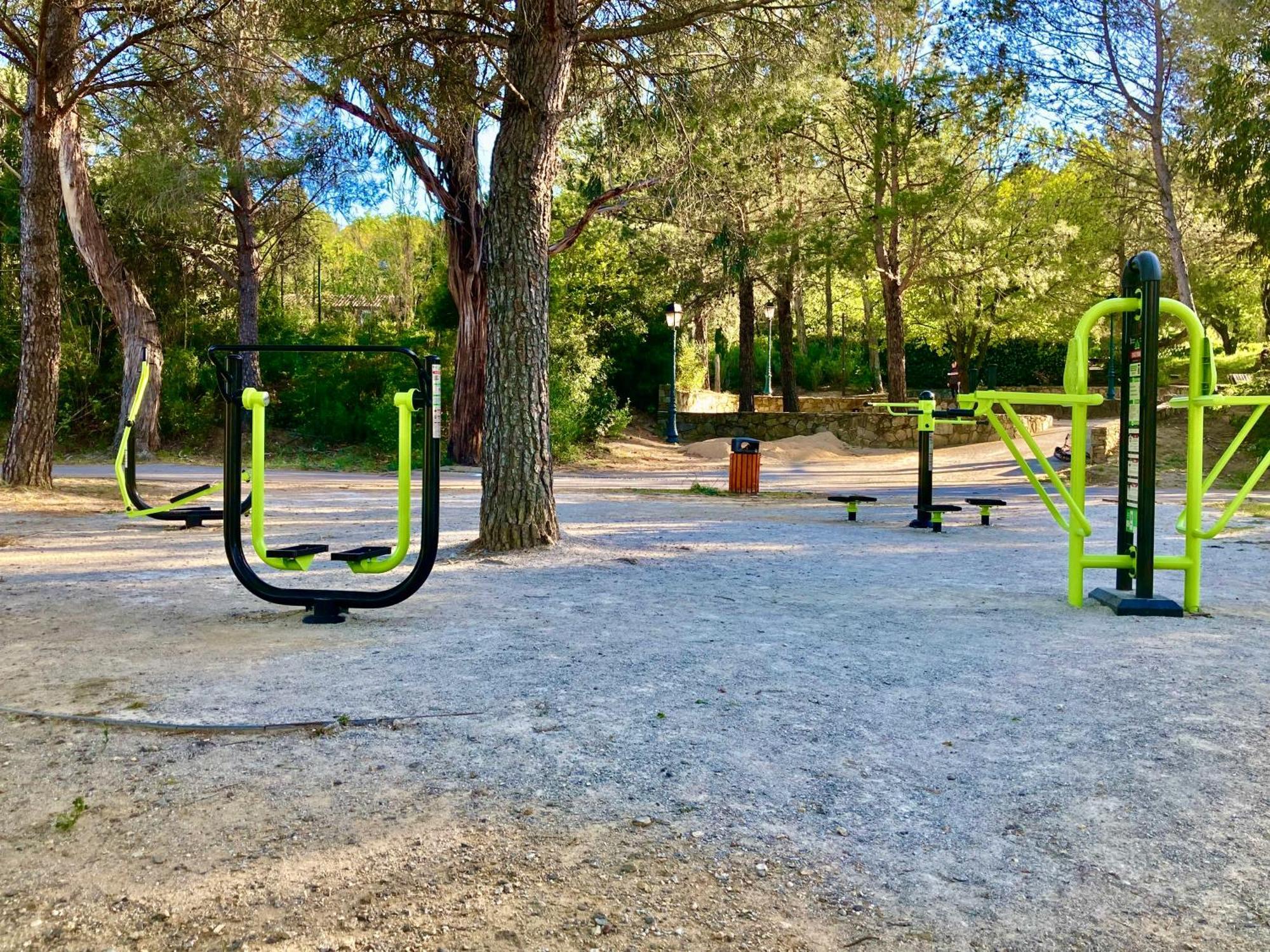 Les Restanques Vue Mer Roses 1070 Rez De Jardin Grimaud Extérieur photo